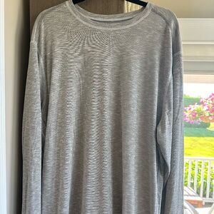 Tommy Bahama long sleeve gray t-shirt
